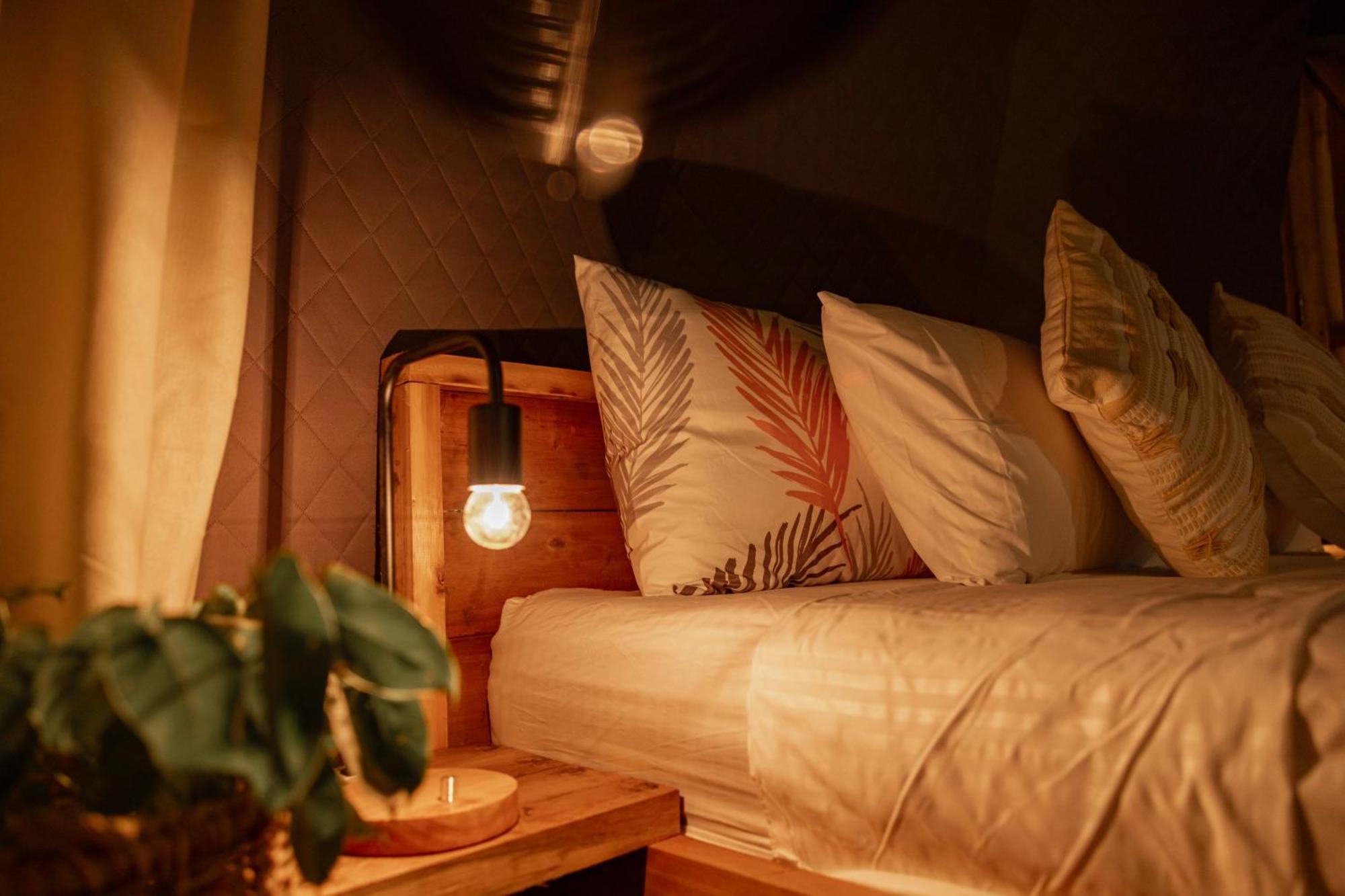 Domes And Dreams Lio Glamping Hotell El Nido Exteriör bild