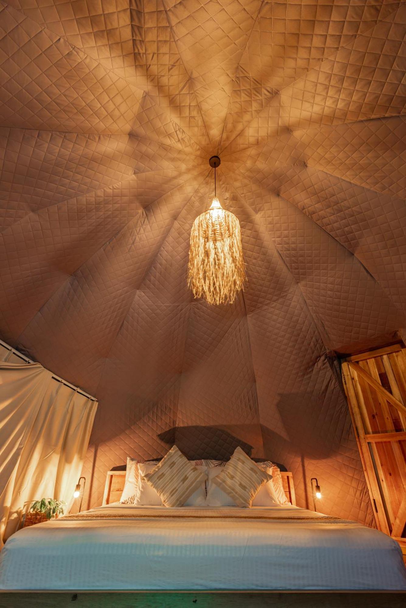 Domes And Dreams Lio Glamping Hotell El Nido Exteriör bild