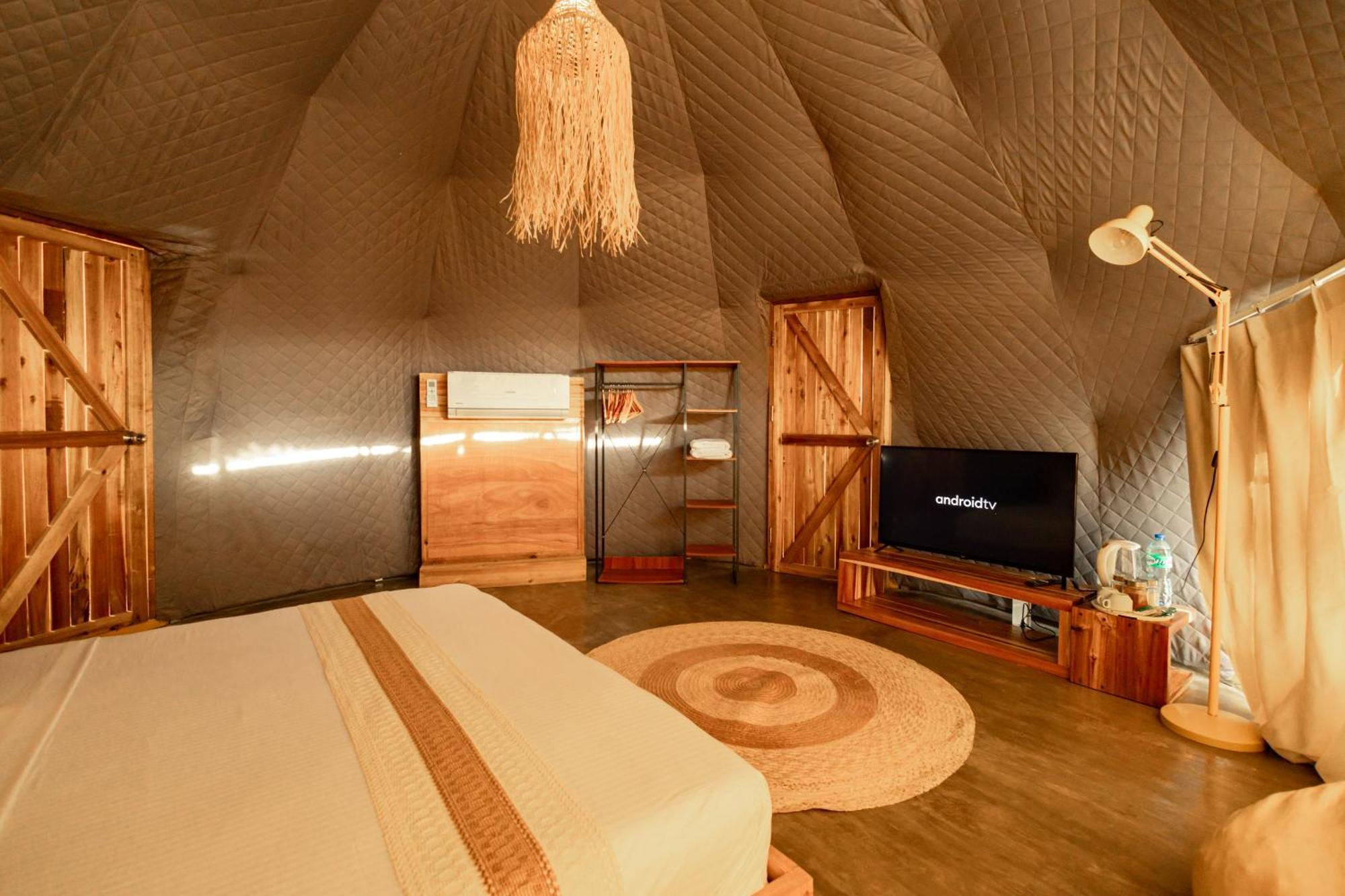 Domes And Dreams Lio Glamping Hotell El Nido Exteriör bild
